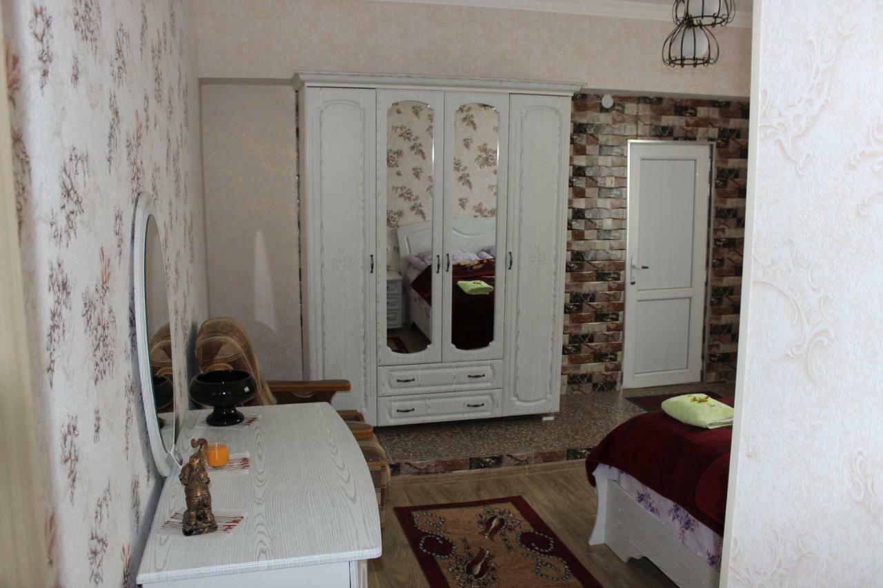 Giorgi'S Homestay Kutaiszi Kültér fotó